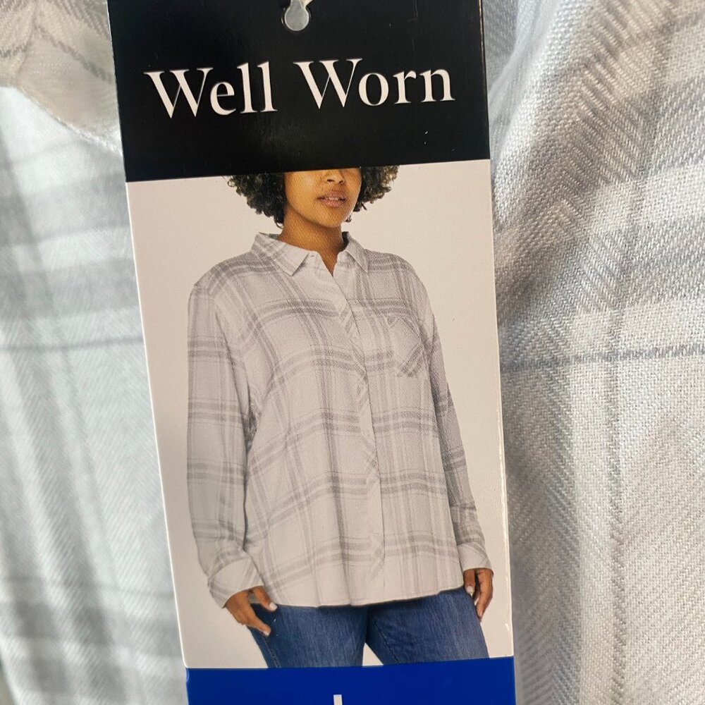 Well Worn soft Ladies' Button-Up Shirt long sleeve White Plaid size L